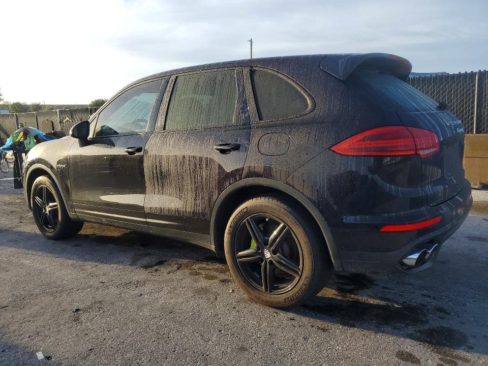 2016 Porsche Cayenne VIN WP1AE2A24GLA16551 COPART salvage auction — NORMAL WEAR, Md - Certificate Of Title (P), sold $6,500 on 2026-08-11 (photo 2)
