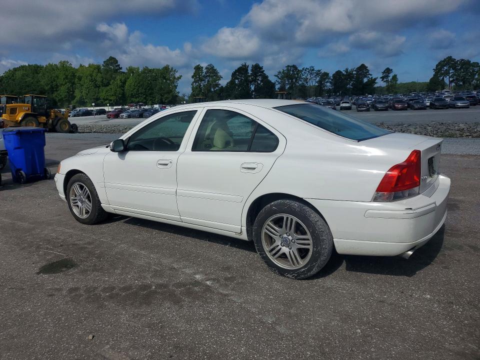 2007 Volvo S60 VIN YV1RS592472609507 COPART salvage auction — SIDE, Nc - Salvage Certificate Of Title, sold $725 on 2026-08-18 (photo 2)