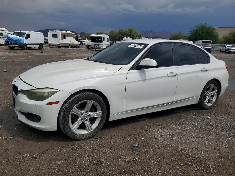2014 BMW 3er VIN WBA3C1C54EK107126 COPART salvage auction — MINOR DENT/SCRATCHES, Nv - Certificate Of Title, sold $1,200 on 2026-08-20 (photo 1)
