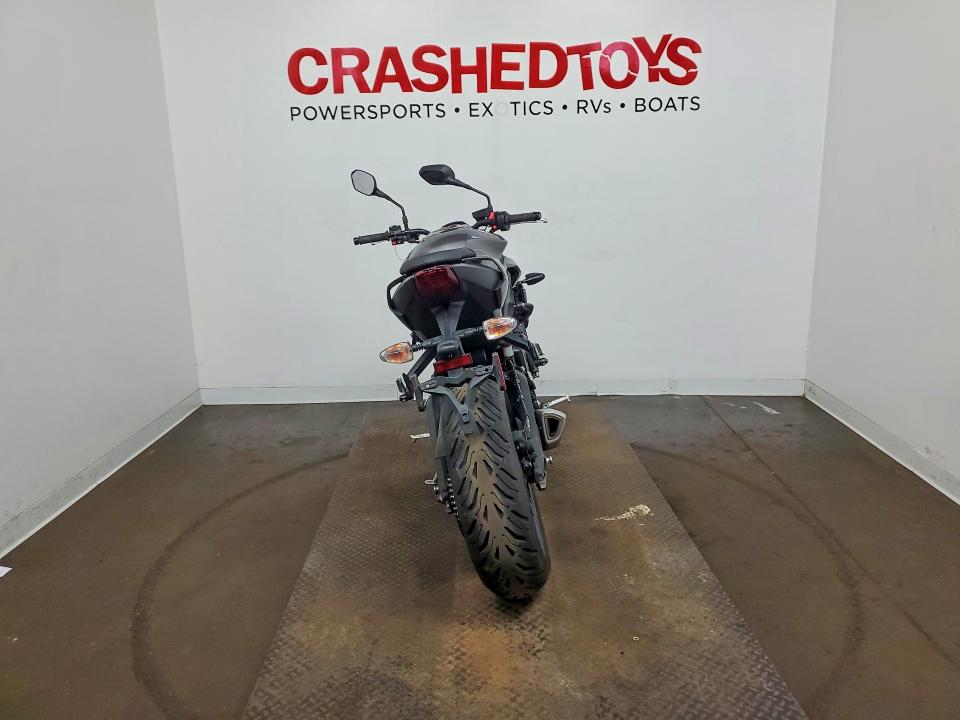 2024 Triumph motorcycle Street VIN SMTA604S6RTBL7376 COPART salvage auction — VANDALISM, CO - PUBLIC - SALVAGE TITLE, sold $3,100 on 2026-09-17 (photo 4)