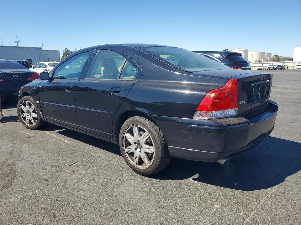 2006 Volvo S60 VIN YV1RS592462524231 COPART salvage auction — MINOR DENT/SCRATCHES, Ca - Dis/Dlr/Exp Only Clean Title, sold $350 on 2026-08-10 (photo 2)