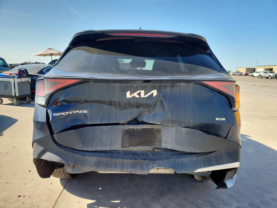 2024 Kia Sportage VIN KNDPVCDG9R7134597 COPART salvage auction — REAR END, TX - CERTIFICATE OF TITLE, sold $11,300 on 2026-08-20 (photo 6)