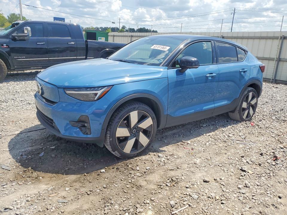 2022 Volvo C40 VIN YV4ED3GB9N2004074 — COPART salvage auction photo