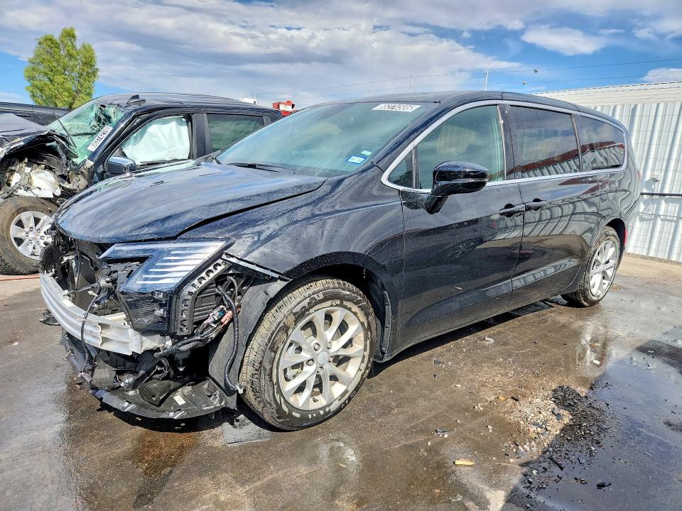2027 Chrysler Pacifica VIN 2C4RC1GG6VR575188 — COPART salvage auction photo