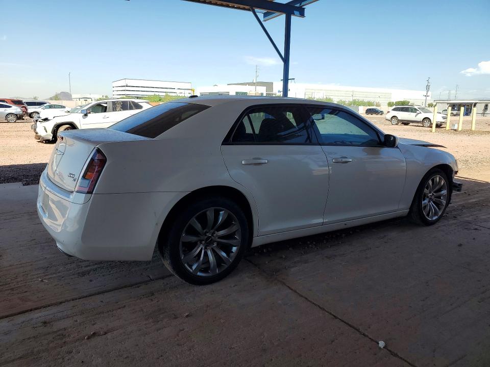 2014 Chrysler 300 VIN 2C3CCABT0EH346946 COPART salvage auction — FRONT END, Az - Cert Of Title - Salvage, sold $1,550 on 2026-09-08 (photo 3)