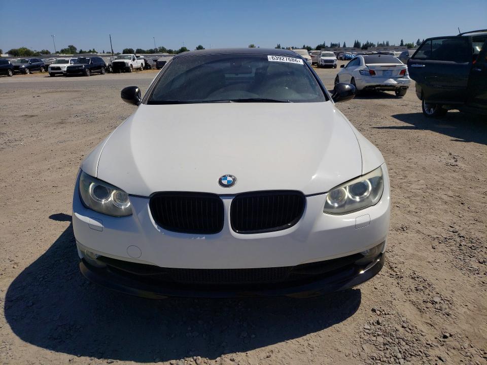 2011 BMW 3 series VIN WBADW7C55BE545226 COPART salvage auction — NORMAL WEAR, CA - SALVAGE CERTIFICATE (P), sold $2,000 on 2026-08-11 (photo 5)
