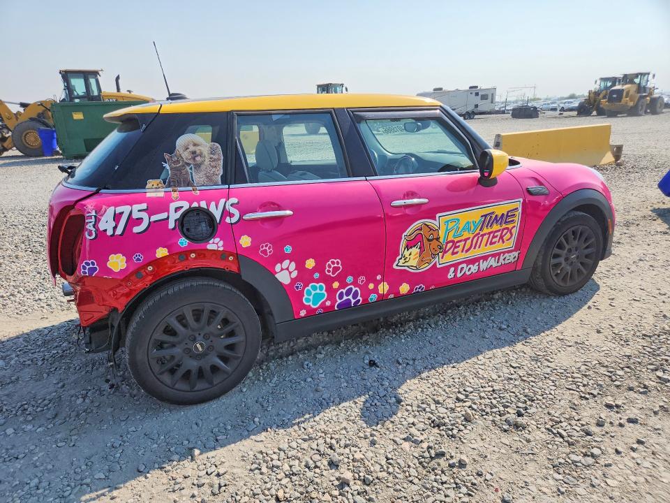 2023 Mini Cooper VIN WMW33DK04P2T77242 COPART salvage auction — REAR END, Co - Public - Salvage Title, sold $9,000 on 2026-08-25 (photo 3)