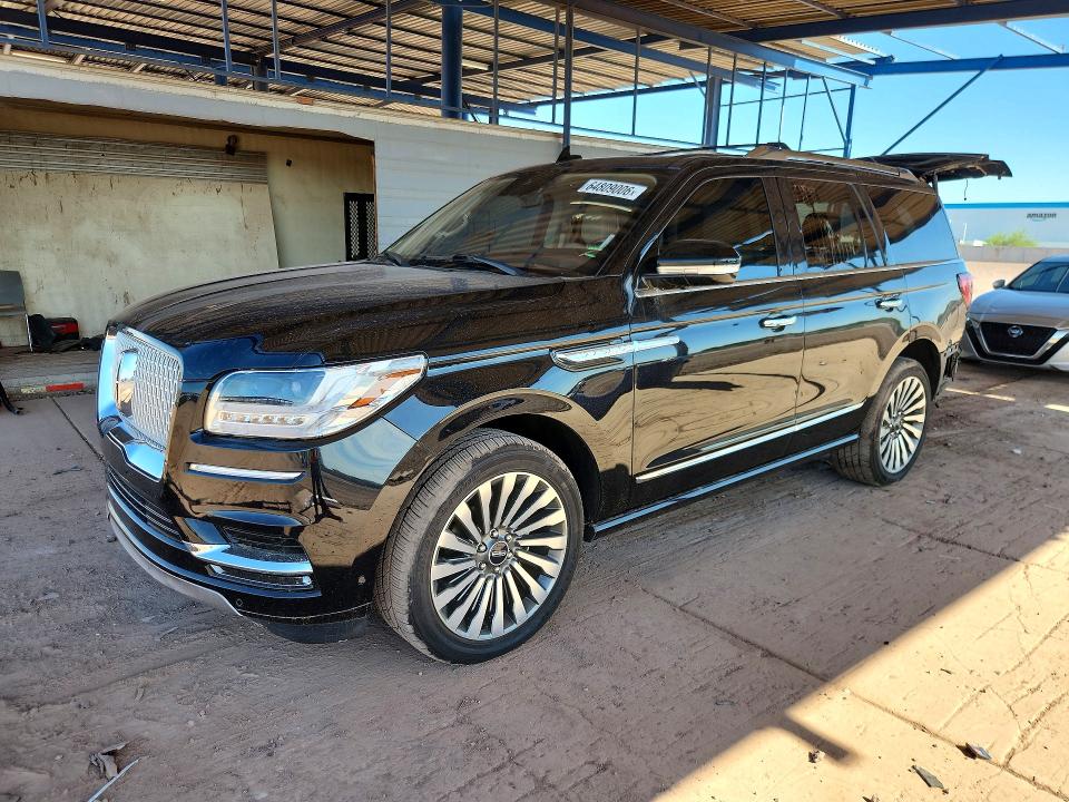 2019 Lincoln Navigator VIN 5LMJJ2LT0KEL24051 — COPART salvage auction photo