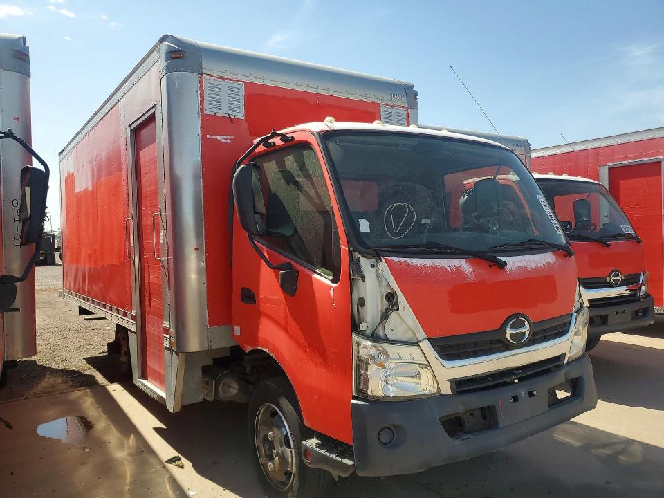 2017 Hino 195 VIN JHHSDM2H6HK006017 COPART salvage auction — MECHANICAL, AZ - CERTIFICATE OF TITLE (P), sold $2,000 on 2026-09-02 (photo 4)
