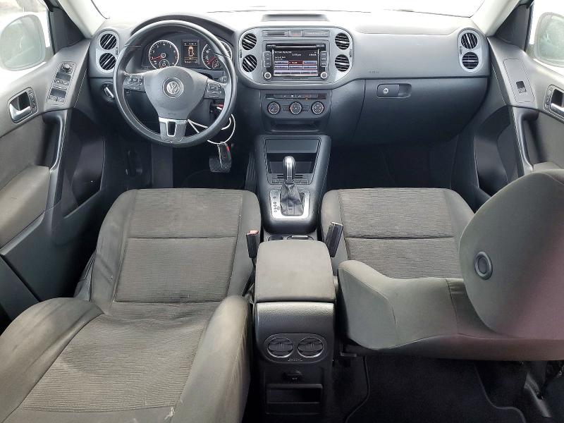 2015 Volkswagen Tiguan VIN WVGAV7AX4FW597598 COPART salvage auction — NORMAL WEAR, Mt - Certificate Of Title, sold $1,050 on 2026-08-18 (photo 8)