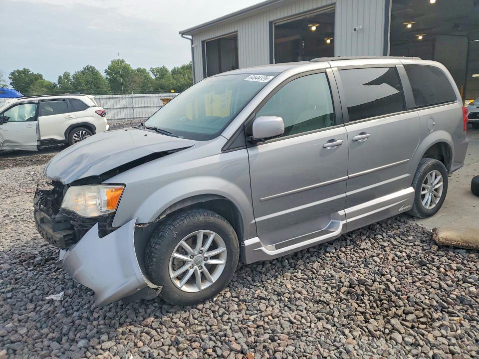 2015 Dodge Caravan VIN 2C4RDGCG1FR533440 — COPART salvage auction photo