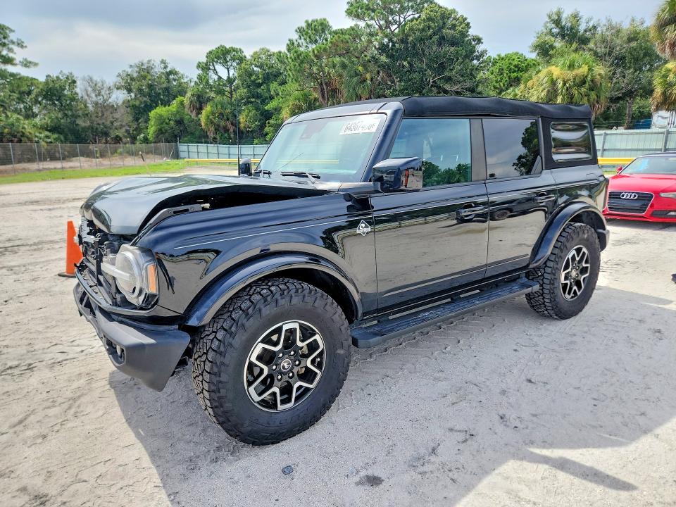 2023 Ford Bronco VIN 1FMDE5BH1PLB29923 — COPART salvage auction photo