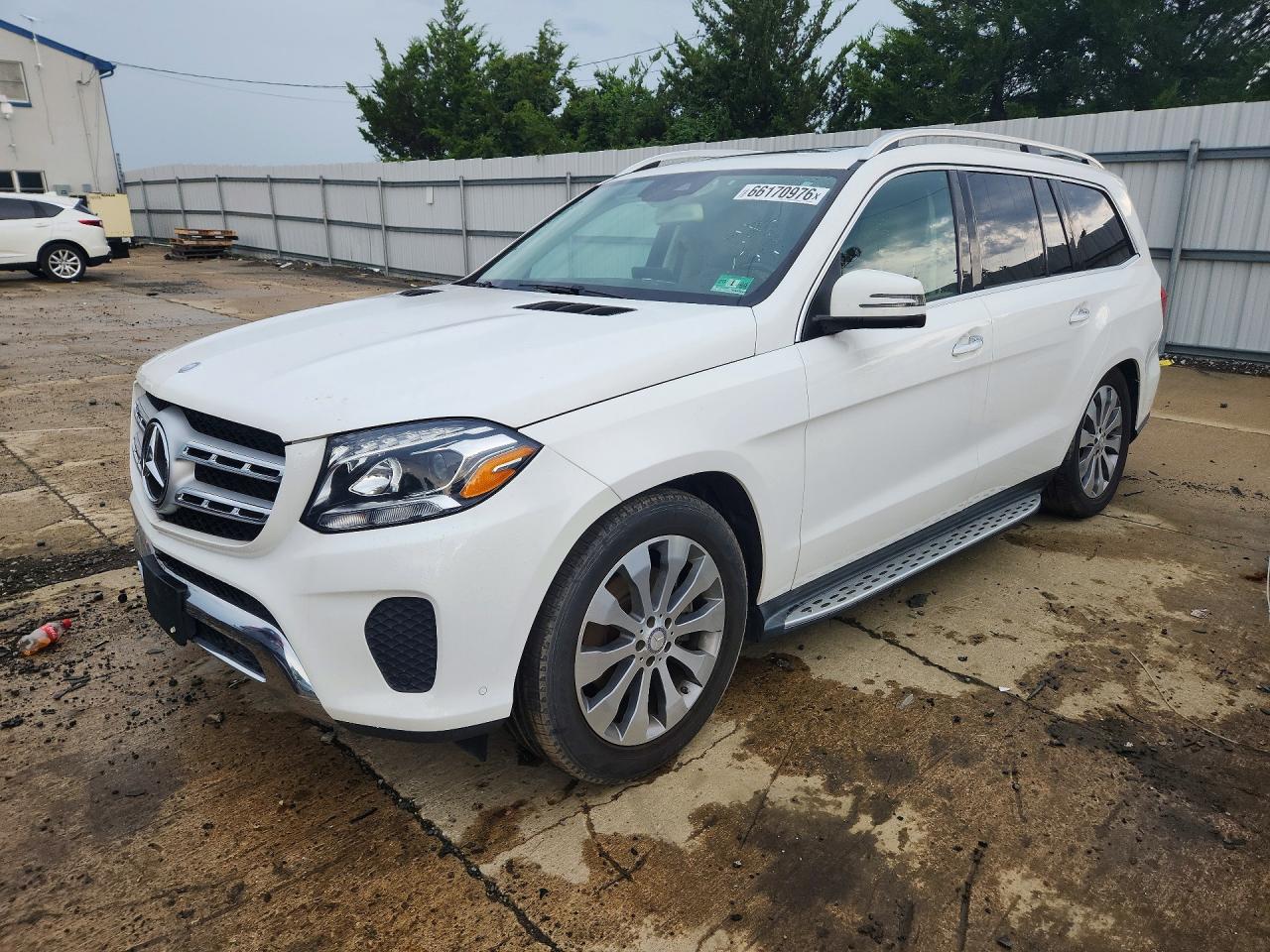 2017 Mercedes-benz Gls-klasse VIN 4JGDF6EE3HA886565 COPART salvage auction — Minor Dent/Scratches, MI - CERTIFICATE OF TITLE, sold $7,800 on 2026-09-09 (photo 1)