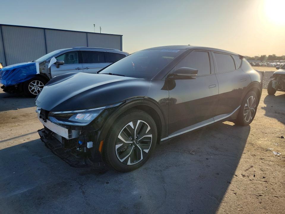 2023 Kia Ev6 VIN KNDC34LA9P5611173 — COPART salvage auction photo