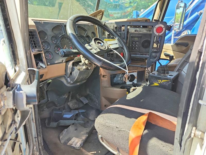 2017 Mack Unknown VIN 1M2AX33C8HM011285 COPART salvage auction — STRIPPED, FL - CERTIFICATE OF DESTRUCTION, sold $6,500 on 2026-09-17 (photo 8)
