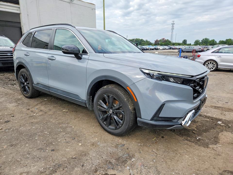 2023 Honda Cr-v VIN 5J6RS6H90PL006732 COPART salvage auction — SIDE, VA - CERT OF TITLE - SALVAGE, sold $20,100 on 2026-09-16 (photo 4)