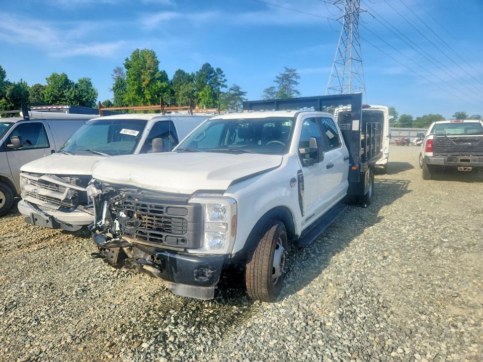 2024 Ford F350 VIN 1FD8W3GT6RED92092 — COPART salvage auction photo