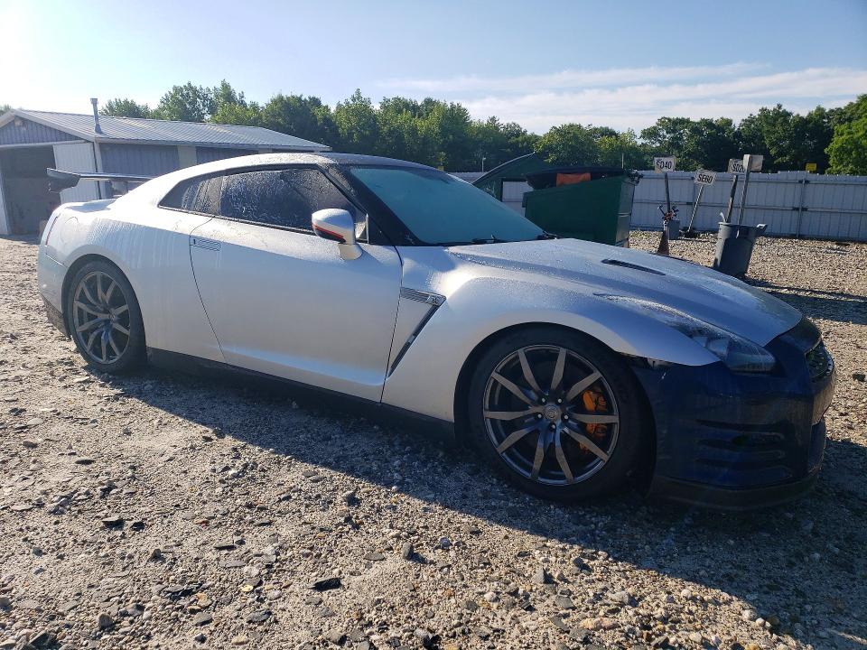 2012 Nissan Gt-r VIN JN1AR5EF3CM250952 COPART salvage auction — MECHANICAL, Salvage Title, sold $39,500 on 2026-08-12 (photo 4)