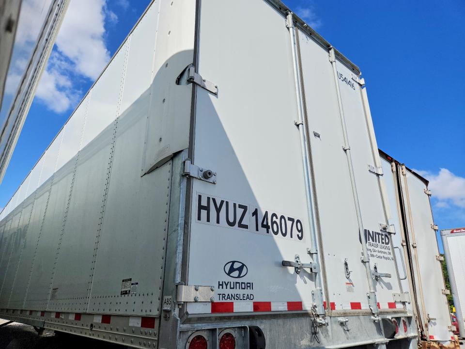 2025 Hyun Trailer VIN 3H3V532K2SS146079 COPART salvage auction — ROOF, TX - SALVAGE VEHICLE TITLE, sold $11,200 on 2026-09-01 (photo 2)