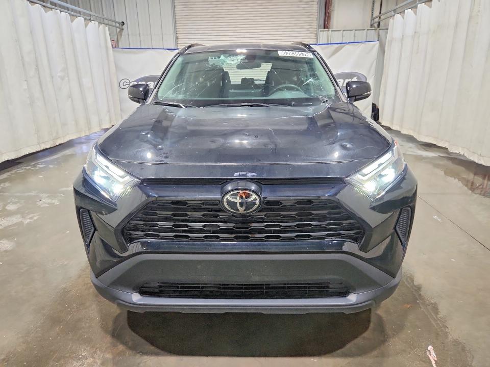 2025 Toyota Rav4 VIN 2T3P1RFV0SW543656 COPART salvage auction — HAIL, In - Certificate Of Title, sold $17,800 on 2026-08-19 (photo 5)