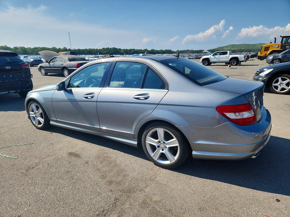 2011 Mercedes-benz C class VIN WDDGF8BB5BR159532 COPART salvage auction — MINOR DENT/SCRATCHES, NJ - CERTIFICATE OF TITLE, sold $550 on 2026-08-12 (photo 2)