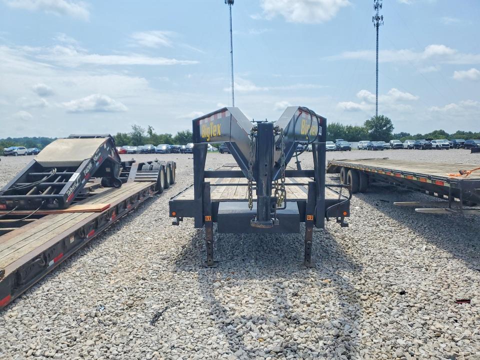2022 Big tex Gooseneck flatbed VIN 16V3F4125N6172343 COPART salvage auction — NORMAL WEAR, ME - CERTIFICATE OF TITLE, sold $3,600 on 2026-10-07 (photo 5)