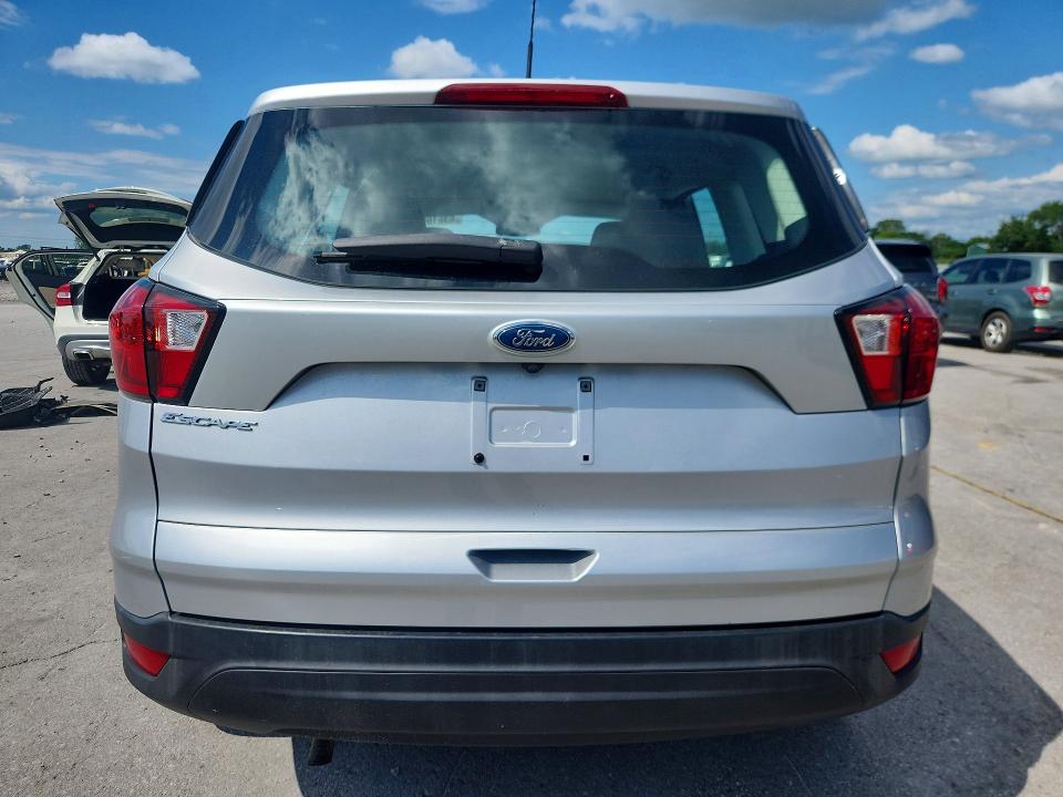 2019 Ford Escape VIN 1FMCU0F71KUB94910 COPART salvage auction — FRONT END, Salvage Title, sold $1,750 on 2026-08-17 (photo 6)