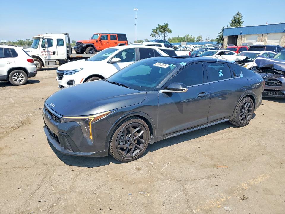 2025 Kia K4 VIN 3KPFW4DC0SE088692 — COPART salvage auction photo