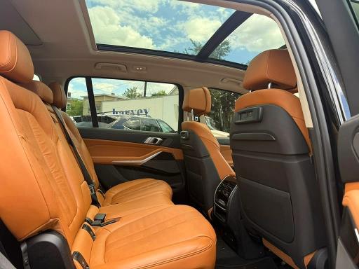 2019 BMW X7 VIN 5UXCX4C59KLS36573 COPART salvage auction — MINOR DENT/SCRATCHES, IN - CERTIFICATE OF TITLE (P), sold $19,700 on 2026-09-16 (photo 9)