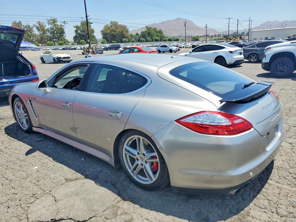 2010 Porsche Panamera VIN WP0AC2A75AL091057 COPART salvage auction — MINOR DENT/SCRATCHES, WA - DIS/DLR/EXP ONLY CLEAN TITLE, sold $5,300 on 2026-08-13 (photo 2)