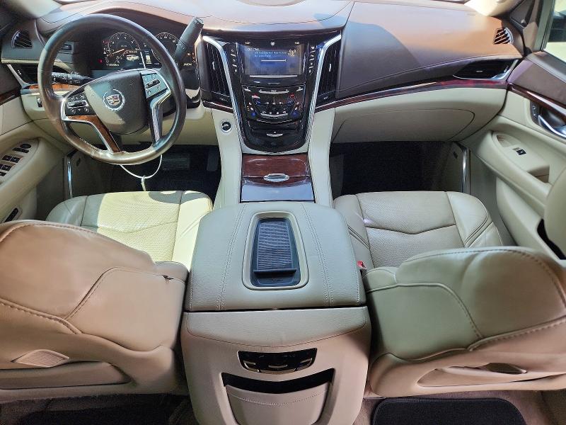 2015 Cadillac Escalade VIN 1GYS3BKJ1FR304261 COPART salvage auction — MINOR DENT/SCRATCHES, Tx - Certificate Of Title, sold $9,200 on 2026-08-19 (photo 8)