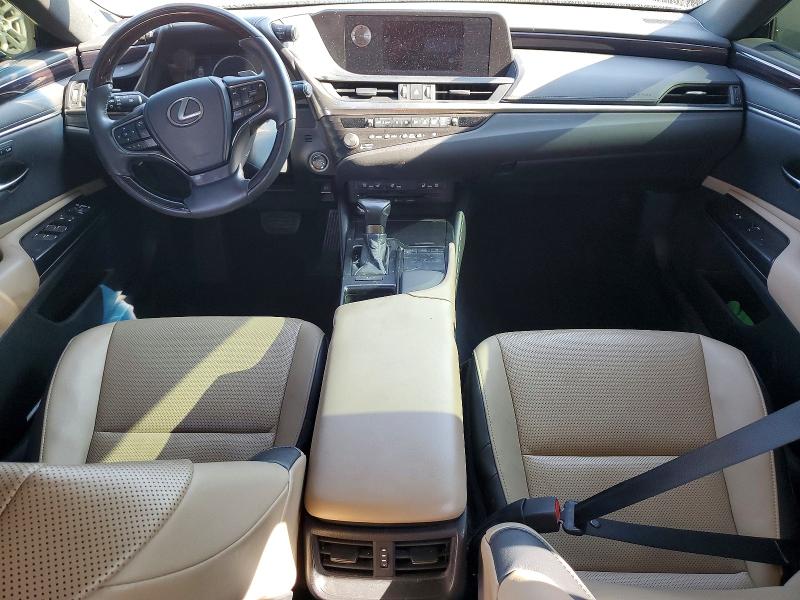 2021 Lexus ES VIN 58AD11D12MU004481 COPART salvage auction — VANDALISM, Salvage Title, sold $13,200 on 2026-09-11 (photo 8)