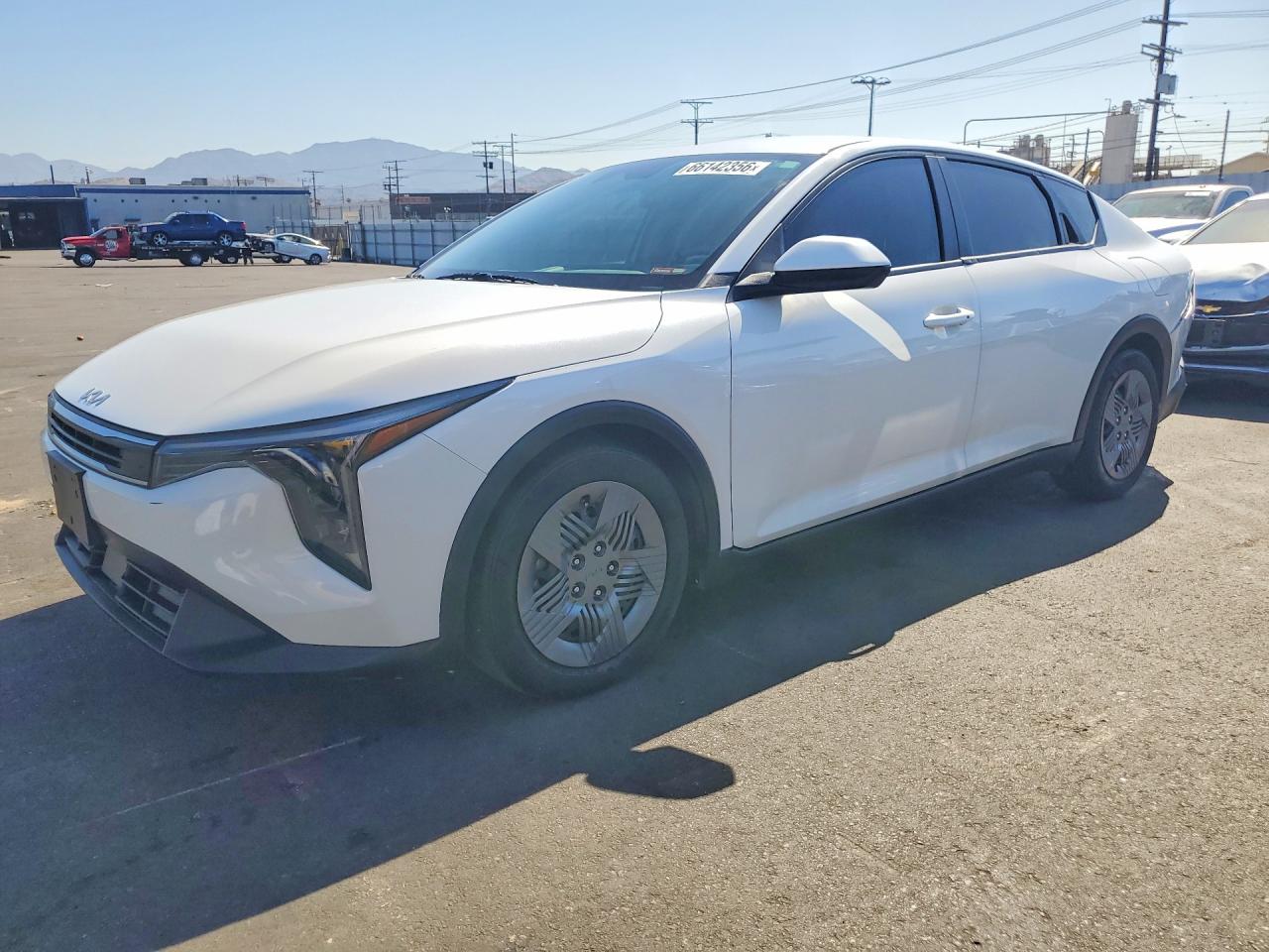 2025 Kia K4 VIN 3KPFT4DE8SE145585 — COPART salvage auction photo