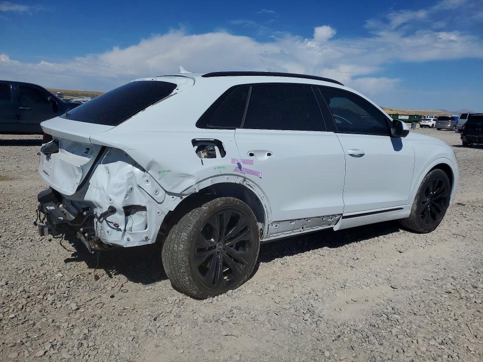 2025 Audi Q8 VIN WA1EVBF19SD010289 COPART salvage auction — REAR END, UT - SALVAGE CERTIFICATE, sold $32,250 on 2026-09-15 (photo 3)