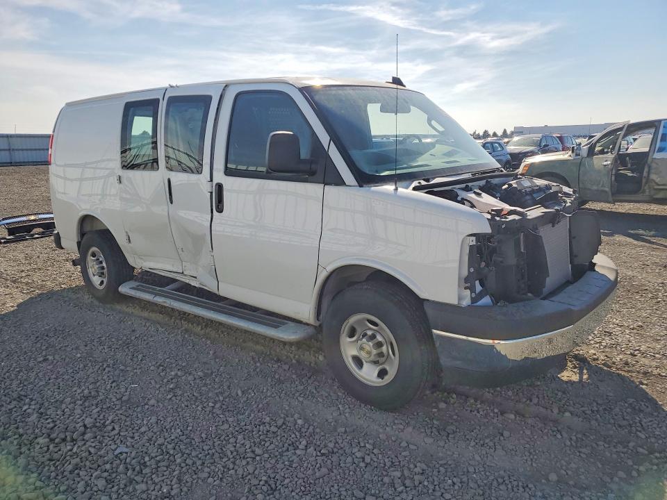 2025 Chevrolet Express 2500 VIN 1GCWGAFP3S1252628 COPART salvage auction — FRONT END, AZ - CERTIFICATE OF TITLE (P), sold $8,700 on 2026-08-27 (photo 4)