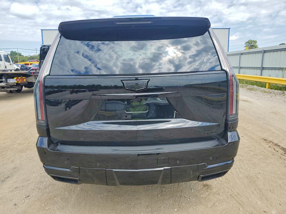 2026 Cadillac Escalade VIN 1GYS9RKL0TR137105 COPART salvage auction — MINOR DENT/SCRATCHES, Ky - Cert Of Title-Salvage, sold $79,000 on 2026-09-08 (photo 6)