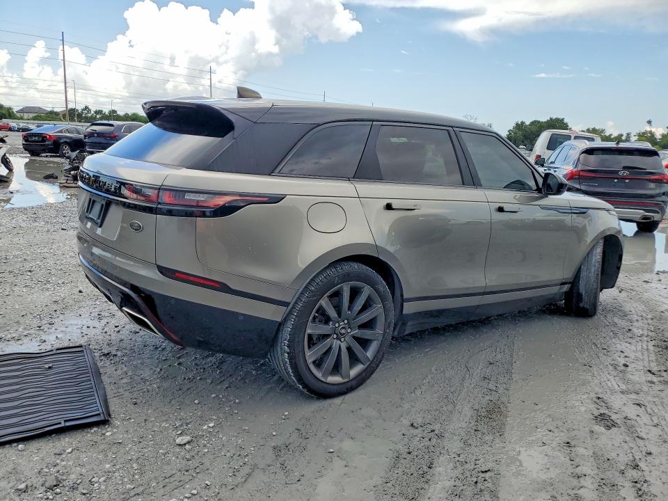 2018 Land rover Range rover velar VIN SALYL2RV3JA745897 COPART salvage auction — MINOR DENT/SCRATCHES, Mi - Certificate Of Title, sold $13,800 on 2026-09-18 (photo 3)