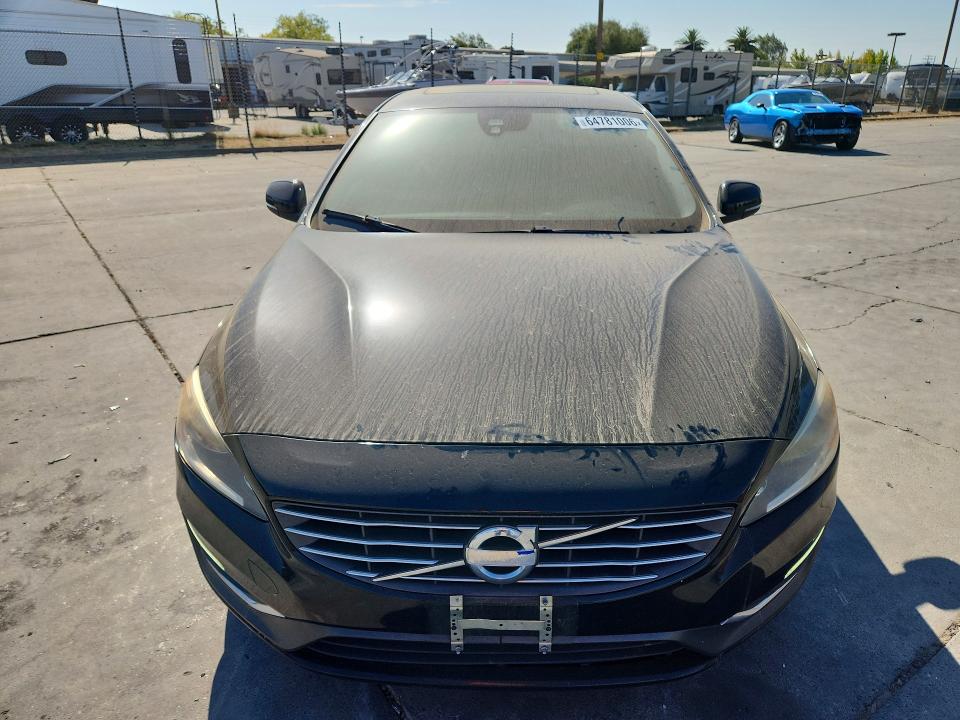 2015 Volvo S60 VIN YV126MFC8F1314444 COPART salvage auction — NORMAL WEAR, Ca - Dis/Dlr/Exp Only Clean Title, sold $200 on 2026-08-17 (photo 5)