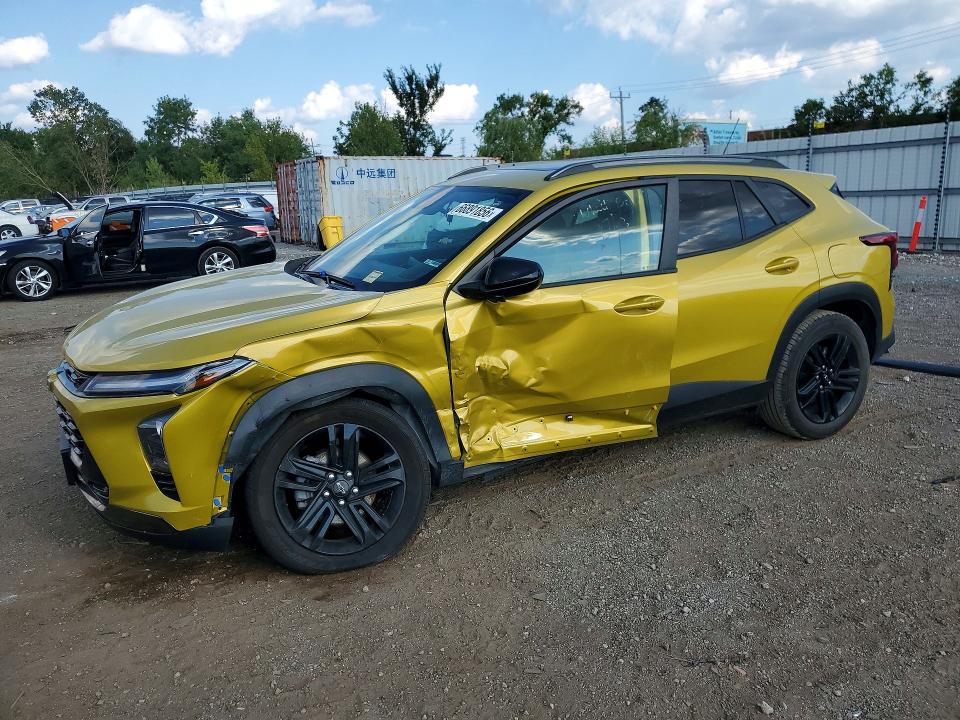 2024 Chevrolet Trax VIN KL77LKE26RC004476 COPART salvage auction — SIDE, Il - Certificate Of Title, sold $11,500 on 2026-10-20 (photo 1)