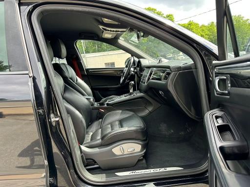 2017 Porsche Macan VIN WP1AG2A56HLB55313 COPART salvage auction — MINOR DENT/SCRATCHES, Mi - Certificate Of Title (P), sold $10,300 on 2026-08-24 (photo 7)
