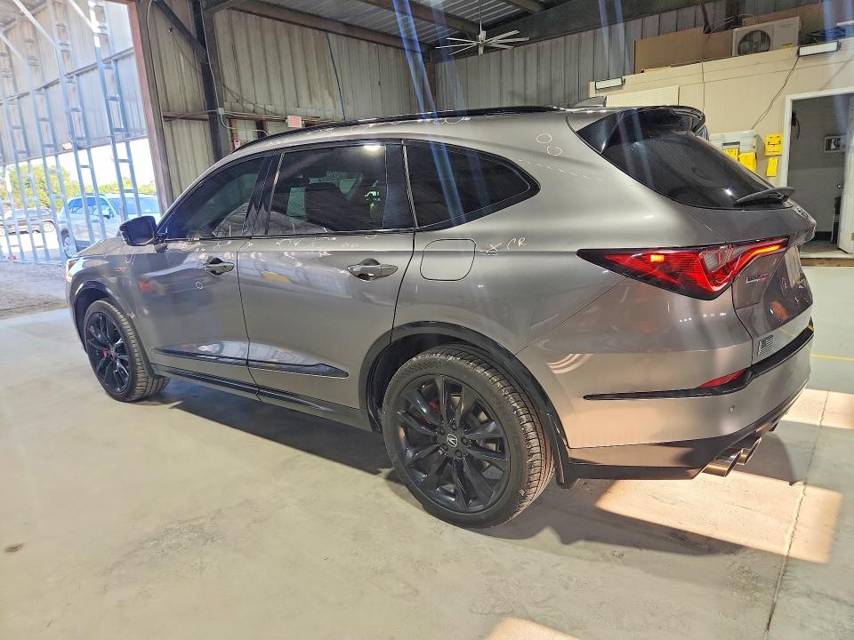 2022 Acura Mdx VIN 5J8YD8H81NL001018 COPART salvage auction — HAIL, Salvage Title, sold $20,300 on 2026-09-04 (photo 2)