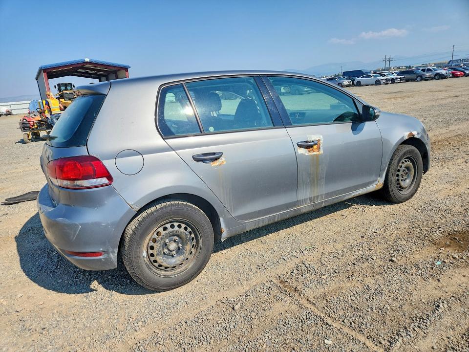 2013 Volkswagen Golf VIN WVWDB7AJ0DW140029 COPART salvage auction — NORMAL WEAR, Mt - Certificate Of Title, sold $200 on 2026-08-11 (photo 3)