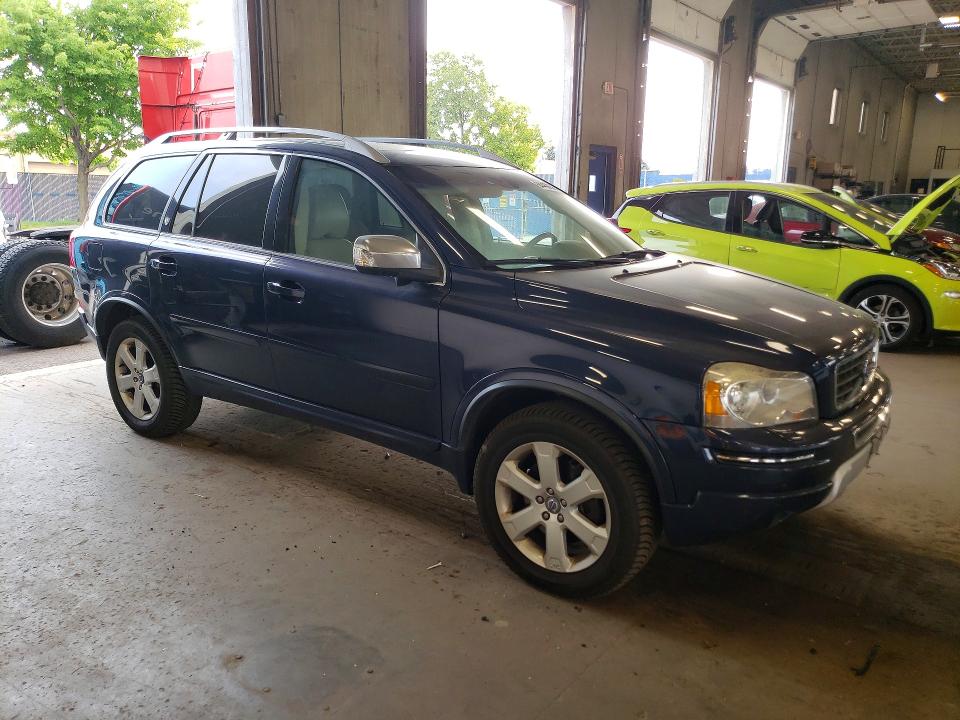 2013 Volvo Xc90 VIN YV4952CZ5D1643536 COPART salvage auction — MINOR DENT/SCRATCHES, Mn - Certificate Of Title, sold $825 on 2026-08-13 (photo 4)