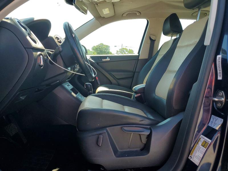 2016 Volkswagen Tiguan VIN WVGAV7AX7GW586595 COPART salvage auction — MINOR DENT/SCRATCHES, TN - CERTIFICATE OF TITLE, sold $1,300 on 2026-08-10 (photo 7)