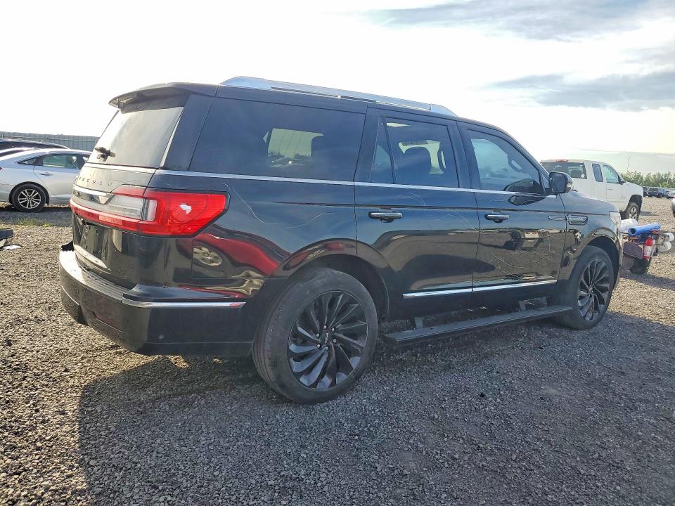 2020 Lincoln Navigator VIN 5LMJJ2LT5LEL10938 COPART salvage auction — VANDALISM, ON - PERMIT NO BRAND - UNFIT, sold $150 on 2026-09-24 (photo 3)