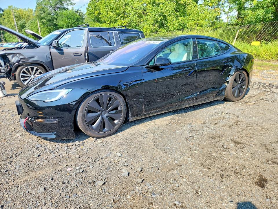 2024 Tesla Model s VIN 5YJSA1E52RF543624 — COPART salvage auction photo