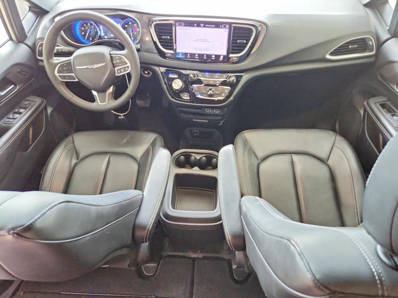 2025 Chrysler Pacifica VIN 2C4RC1BGXSR532525 COPART salvage auction — FRONT END, NY - CERTIFICATE OF TITLE (P), sold $11,000 on 2026-08-19 (photo 8)