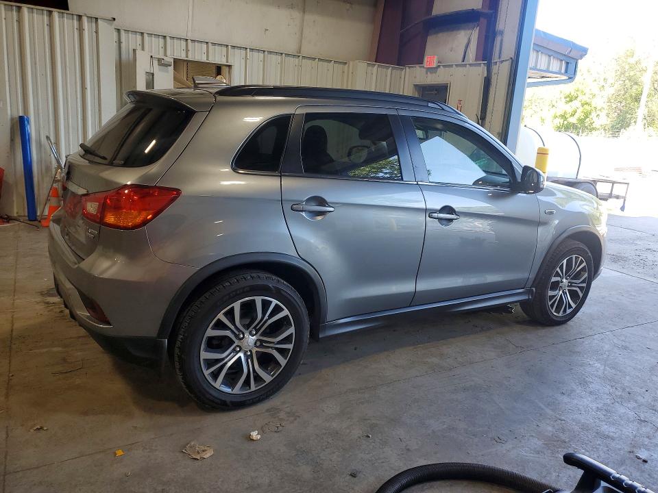2018 Mitsubishi Outlander VIN JA4AR4AW0JZ028523 COPART salvage auction — NORMAL WEAR, Ny - Certificate Of Title, sold $3,100 on 2026-09-04 (photo 3)