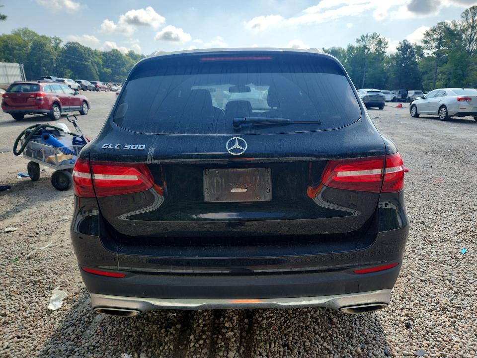 2017 Mercedes-benz Glc class VIN WDC0G4JB3HV010064 COPART salvage auction — MECHANICAL, NC - DEALER ONLY CLEAN TITLE, sold $2,150 on 2026-08-21 (photo 6)