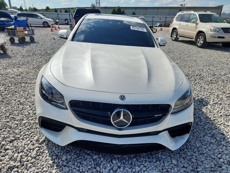 2018 Mercedes-benz E-class VIN WDDZF8KB1JA274134 COPART salvage auction — WATER/FLOOD, OH - CERT OF TITLE-SALVAGE FLOOD, sold $17,900 on 2026-09-18 (photo 5)